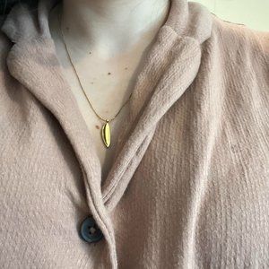 Almond shaped necklace